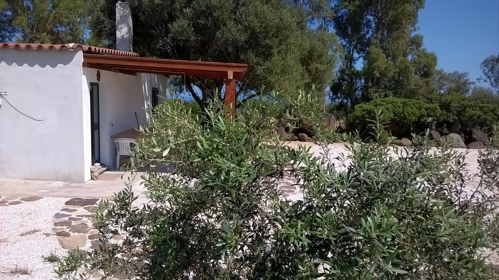 La Ginestra Guest House Orosei Bagian luar foto