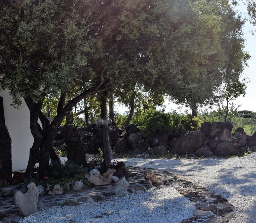 La Ginestra Guest House Orosei Bagian luar foto