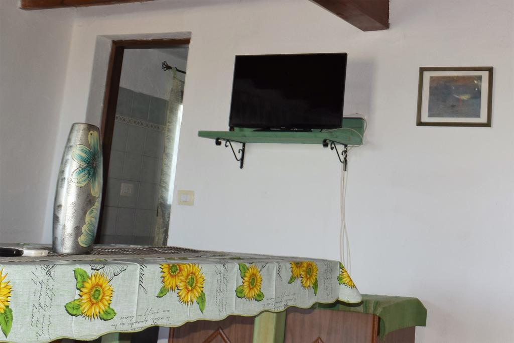 La Ginestra Guest House Orosei Bagian luar foto